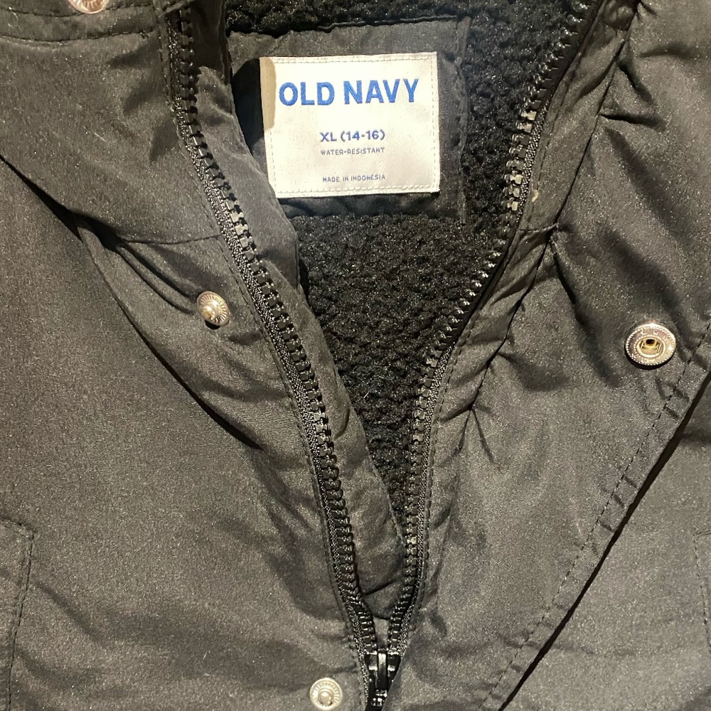 Boys Old Navy Water-Resistant Hooded Parka Black Coat - Picture 3 of 3